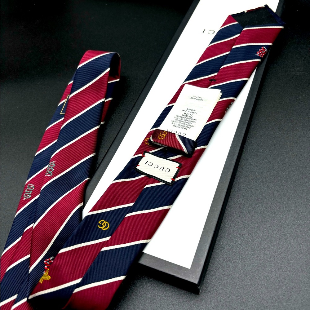 New Gucci Silk Tie ❤️
